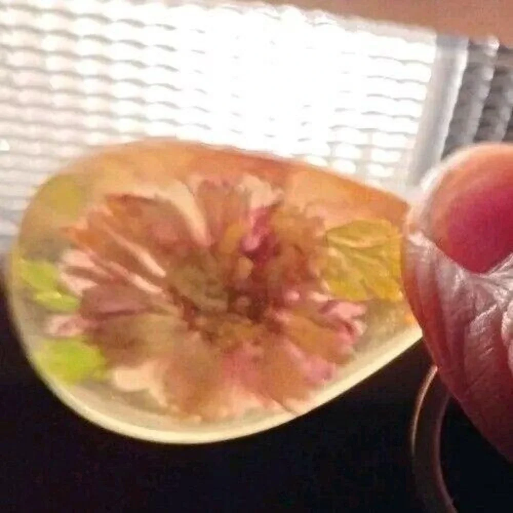 Vtg Yellow‎ Lucite Teardrop Keychain flower inlay acrylic lavender purple white